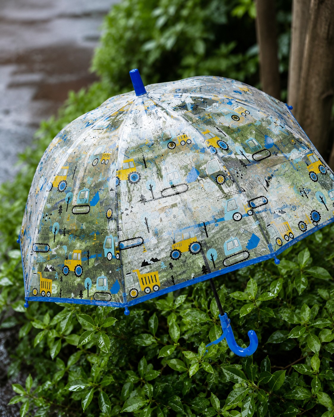 Simply Kids Explorer umbrella in use outdoors